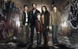 陨落星辰第一季/全集Falling Skies(1) 陨落星辰第一季/全集Falling Skies(1)